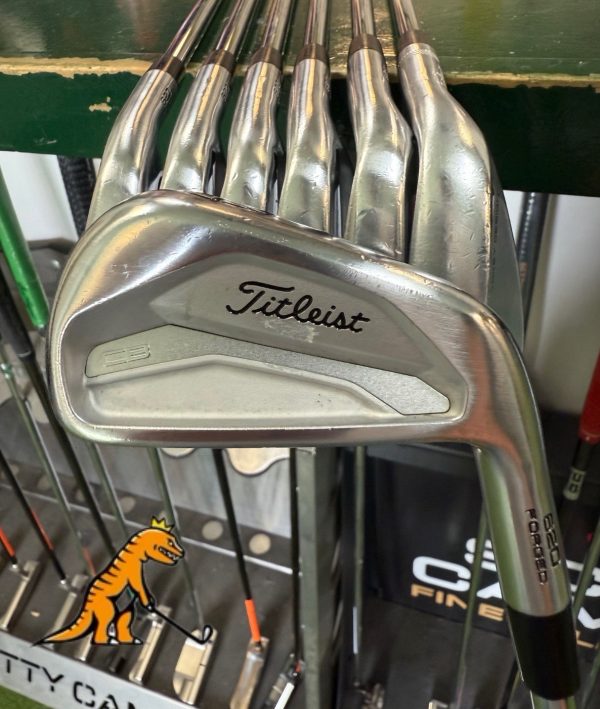 Used Titleist 620 MB/CM Combo Set 46°-4 Iron Dynamic Gold Tour Issue S400 RH