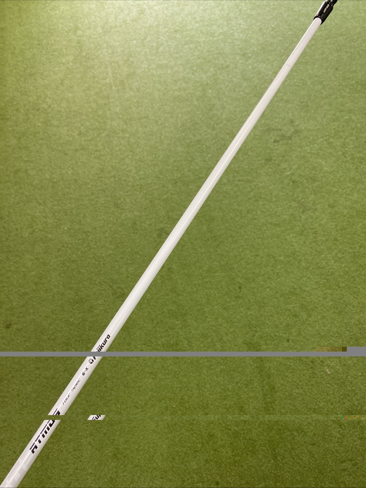 Fujikura Atmos Tour Spec Black Driver Shaft 6X 60g Extra Stiff Graphite - Image 4