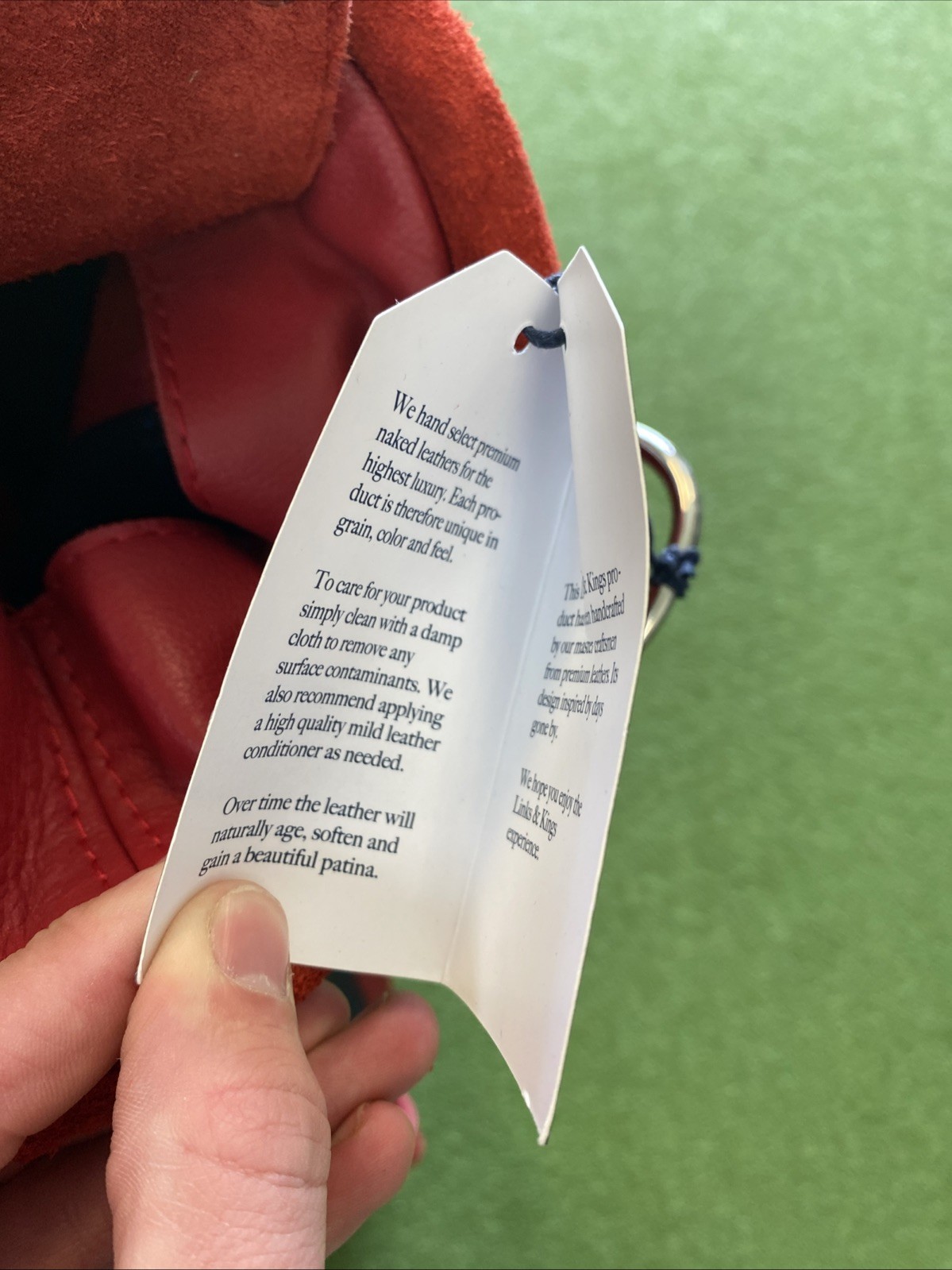 Links & Kings Sunday Blue/Red Leather Golf Bag Maui Jim The Links - Image 8