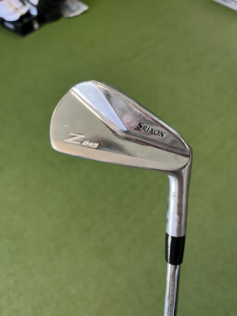 Srixon Z945 4 Iron Shaft Flex Unknown