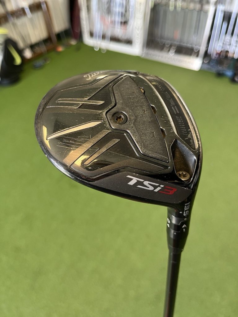 Titleist-TSi3-135-3-Wood-Tensei-Blue-65g-Regular-Flex-Dent-On-Crown-357492394692