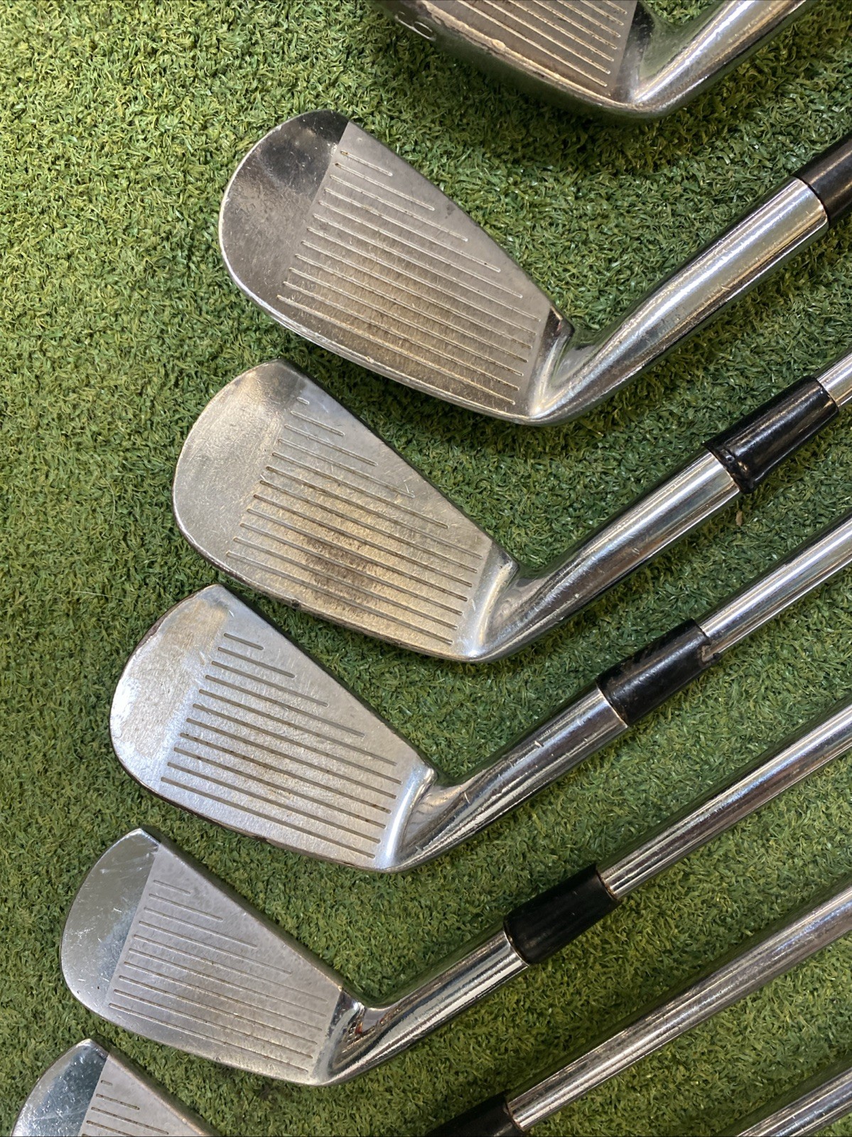 Used RH Mizuno MP-29 Iron Set 2-PW Dynamic Gold Stiff Flex Steel - Image 9