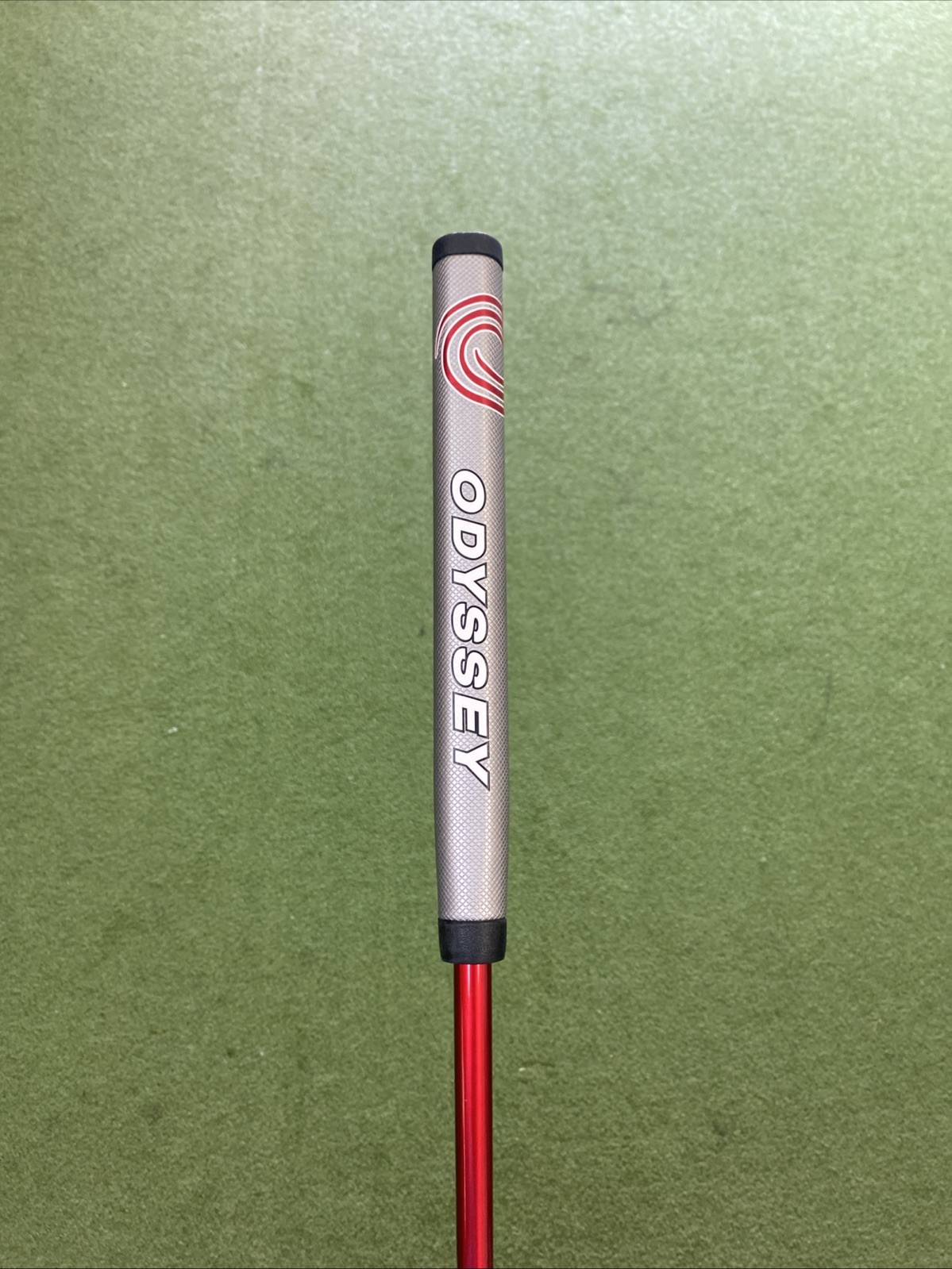 Used RH Odyssey Eleven 2-Ball 35” Mallet Putter + HC - Image 9