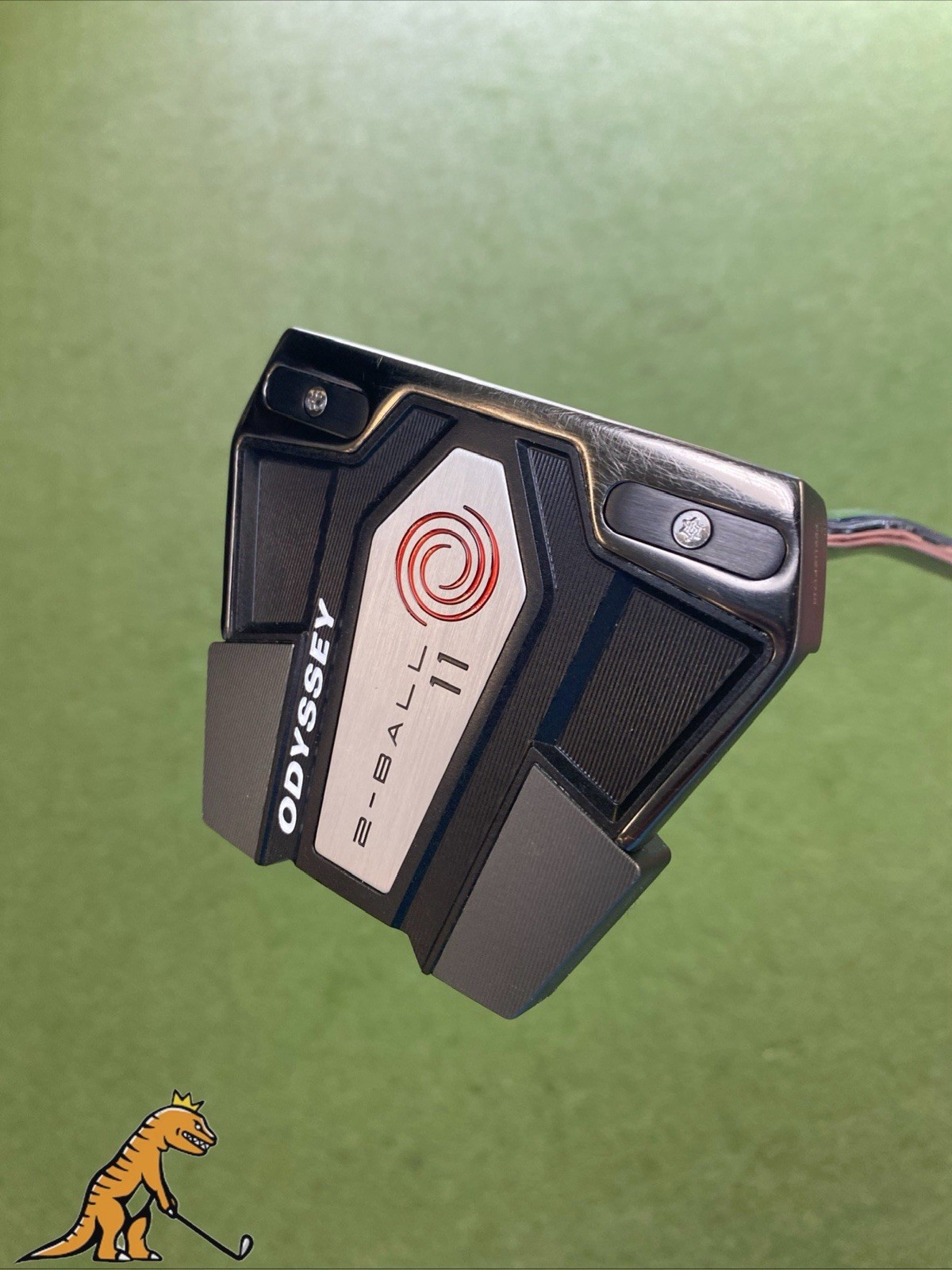 Used RH Odyssey Eleven 2-Ball 35” Mallet Putter + HC