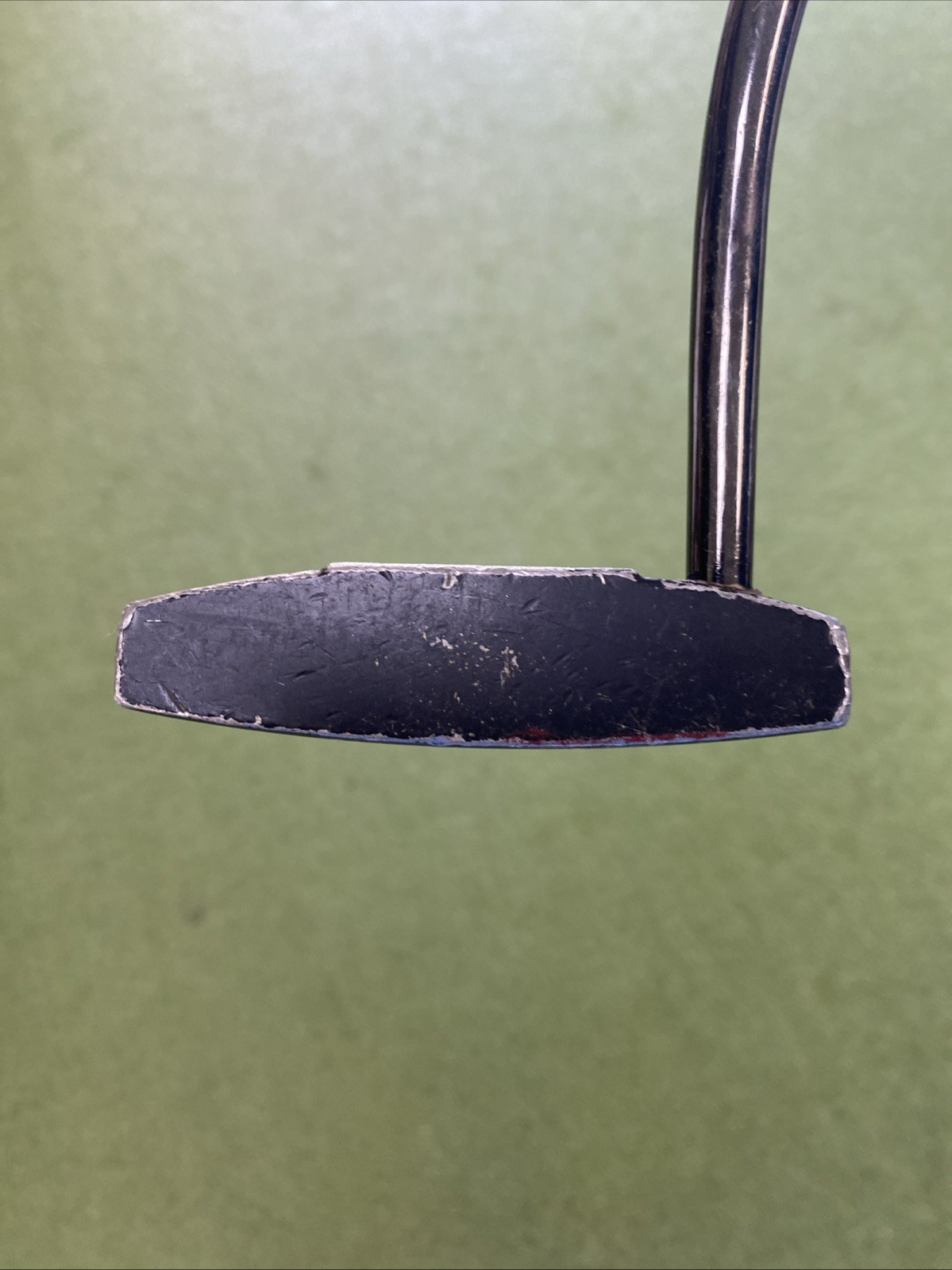 Used RH Ping Heppler Tomcat 14 36” Mallet Putter - Image 3
