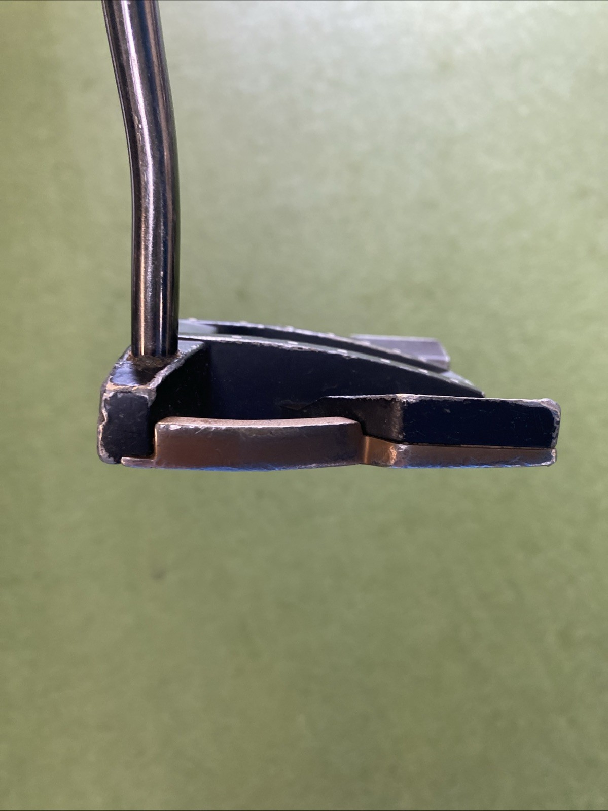 Used RH Ping Heppler Tomcat 14 36” Mallet Putter - Image 4