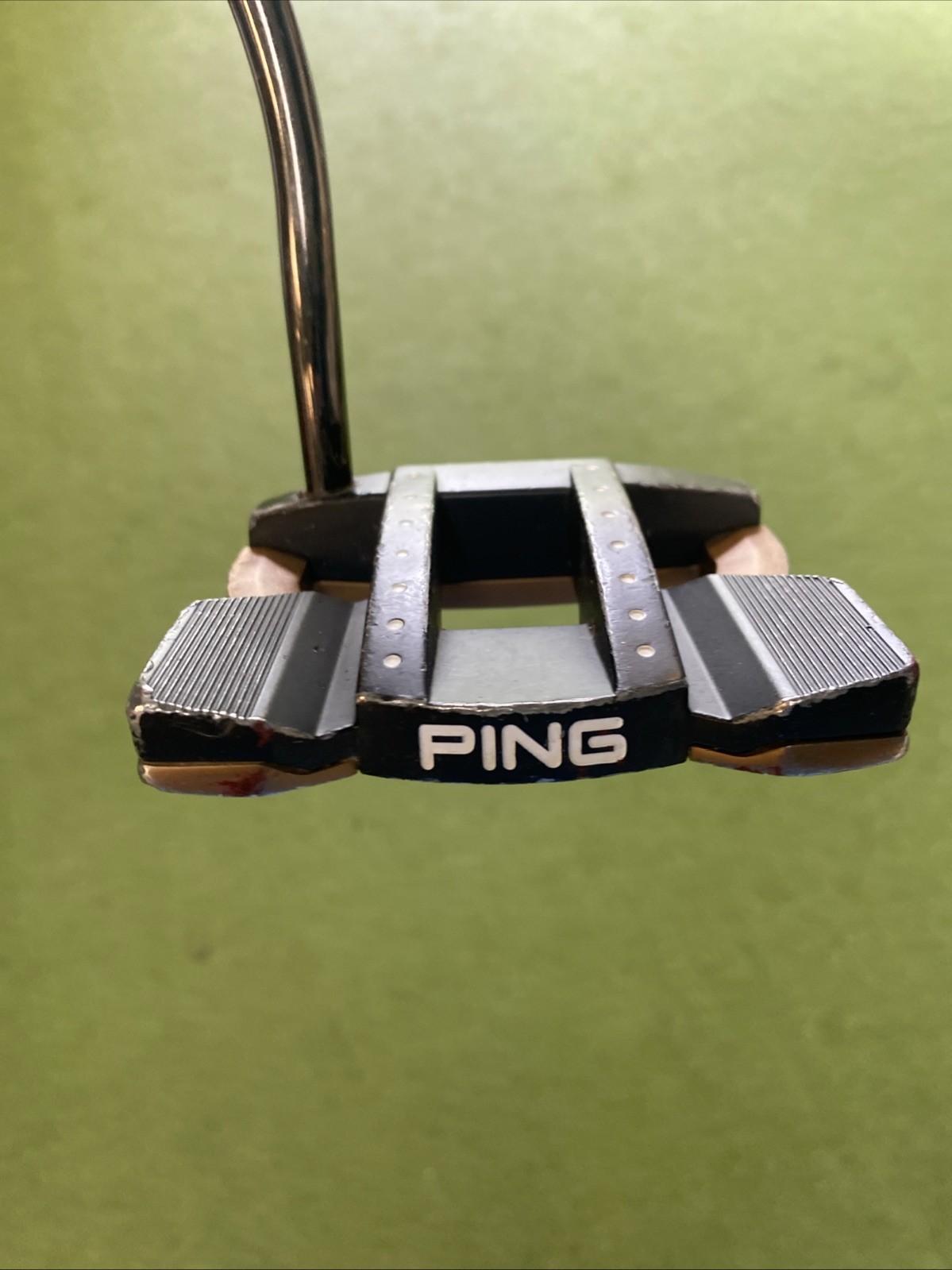 Used RH Ping Heppler Tomcat 14 36” Mallet Putter - Image 6