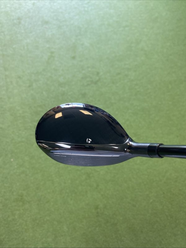 Used RH TaylorMade Qi10 Rescue 28* 6 Hybrid Fujikura Ventus Graphite Senior + HC - Image 6