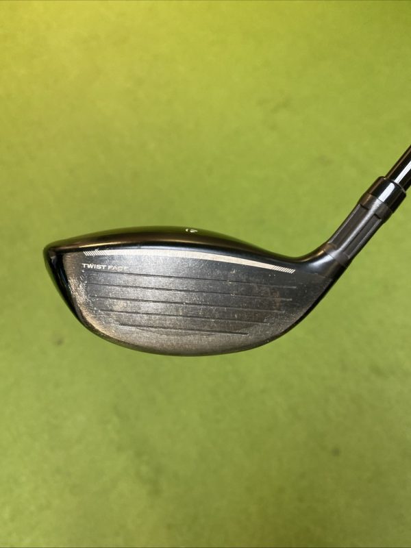Used RH TaylorMade Stealth 2 15* 3-Wood Fujikura Ventus Graphite Regular Flex HC - Image 4