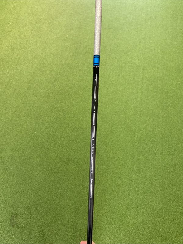 Used RH Titleist TSi2 21* 4 Hybrid Tensei AV Blue Graphite Stiff