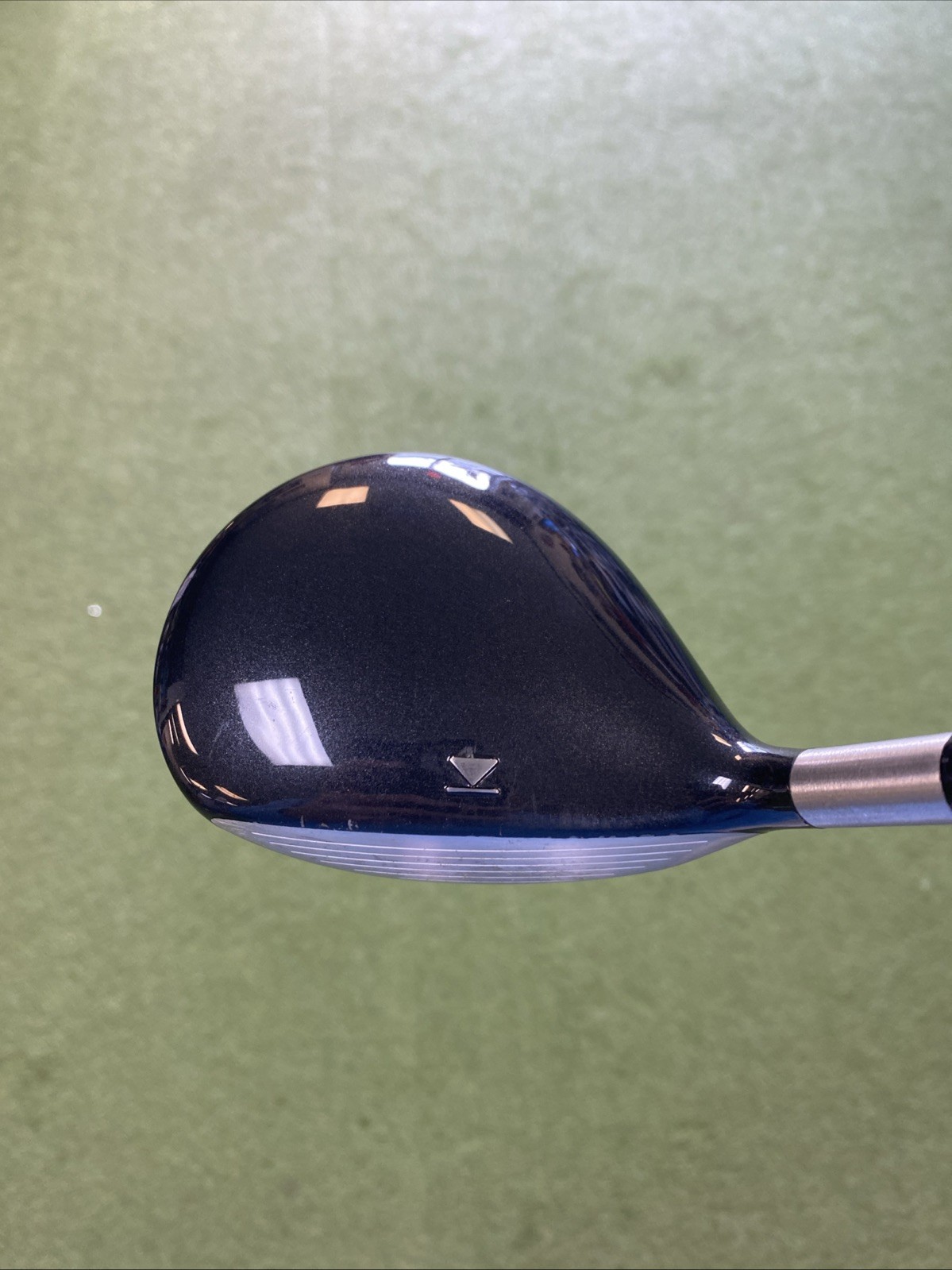 Used Titleist 909F2 Wood Set 15.5*, 18.5* Aldila Voodoo Stiff Flex Graphite - Image 5