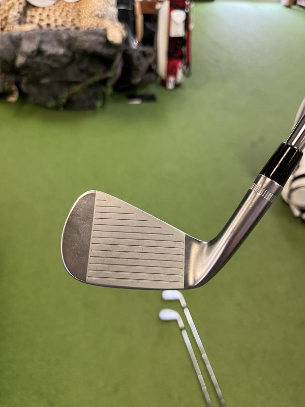 Callaway Apex 4, 5 & 6 Iron DG S400