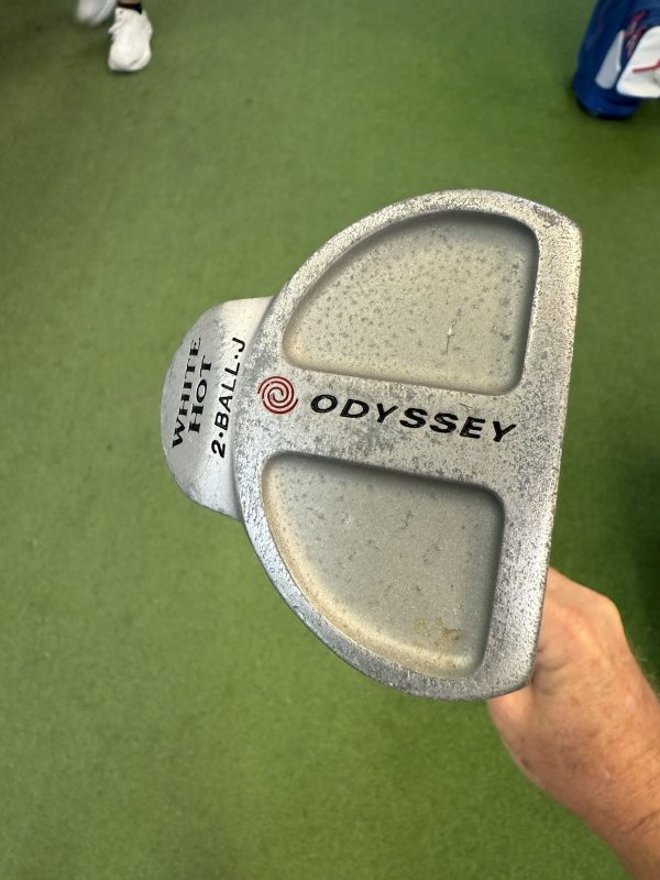 Odyssey 2 Ball -J Putter Right Handed 32” - Image 7