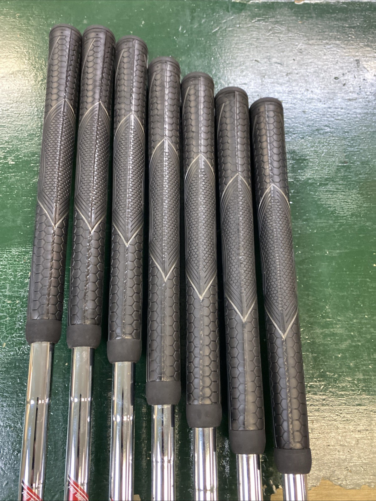 RH TaylorMade Burner Iron Set 5-PW-GW Elevate 95g Steel Regular Flex - Image 18