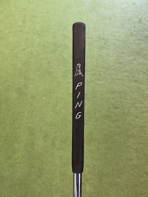 Scotty Cameron Fastback Studio Style RH Mallet Putter