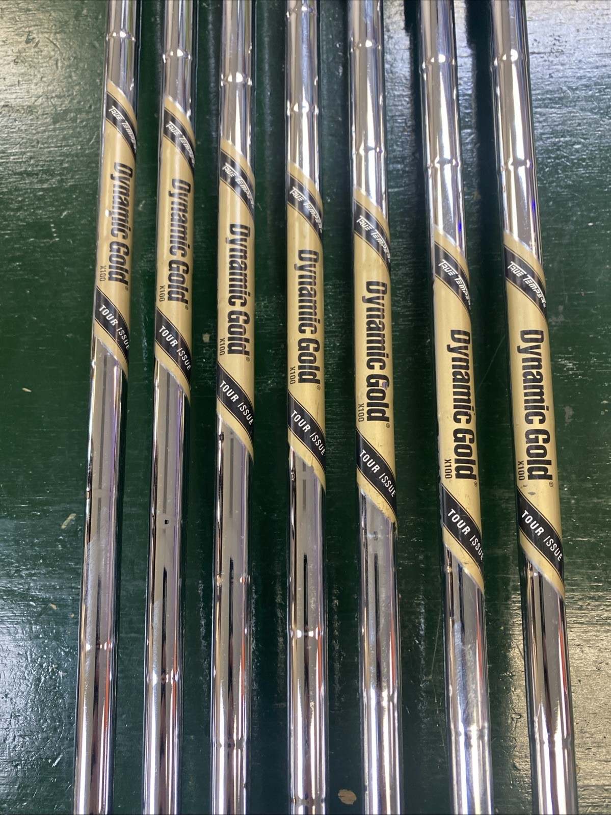 Tour Issue Callaway Apex TCB ‘24 Raw Iron Set 4-PW Dynamic Gold Tour Issue Steel - Image 17