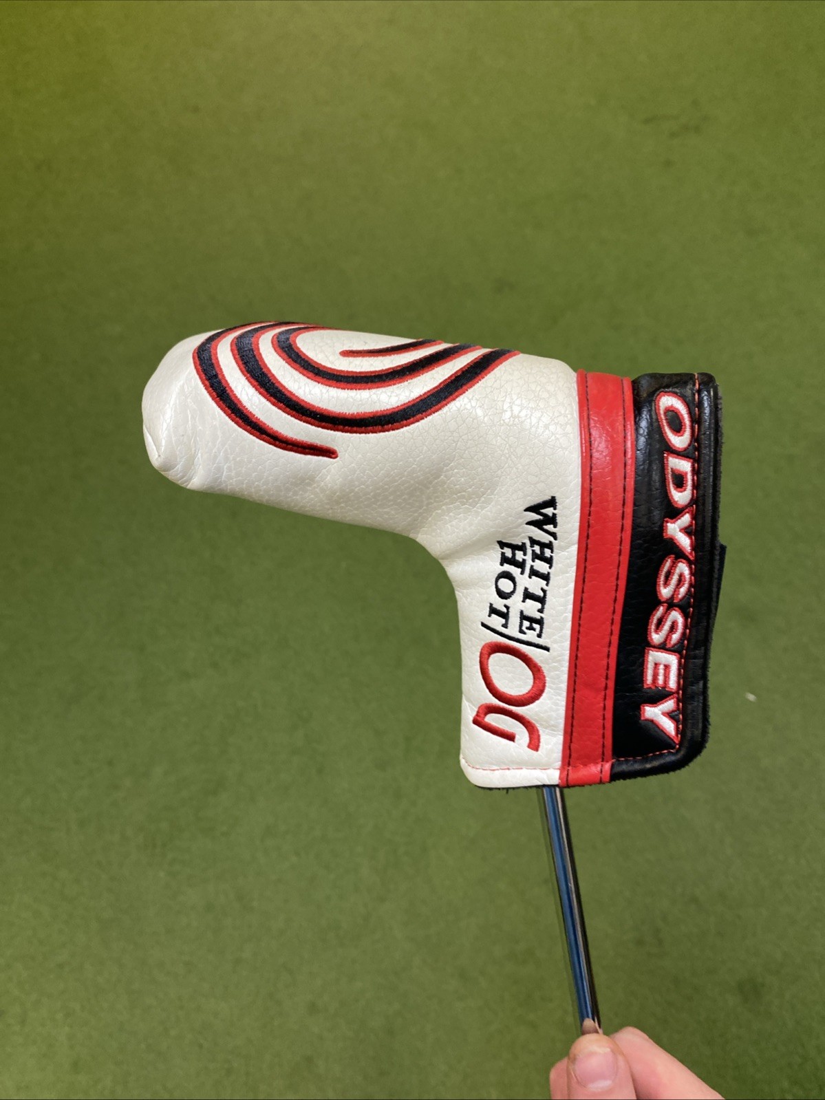 Used RH Odyssey White Hot OG 1 33” Blade Putter + HC - Image 11