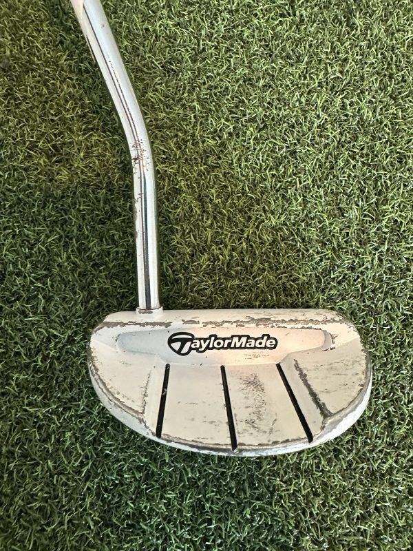 Used RH Odyssey White Smoke MC72 34” Putter