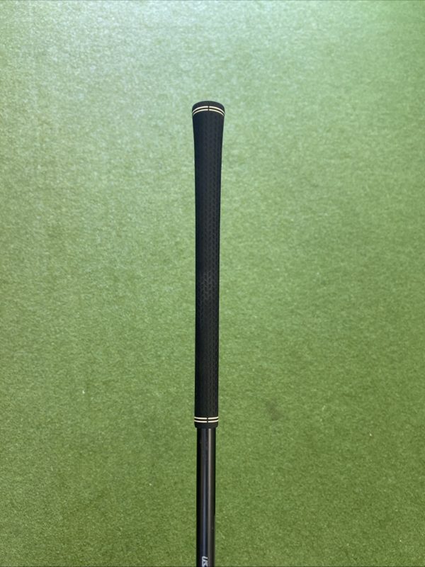 Used RH TaylorMade M4 15* 3-awood UST Helium Graphite Seniors