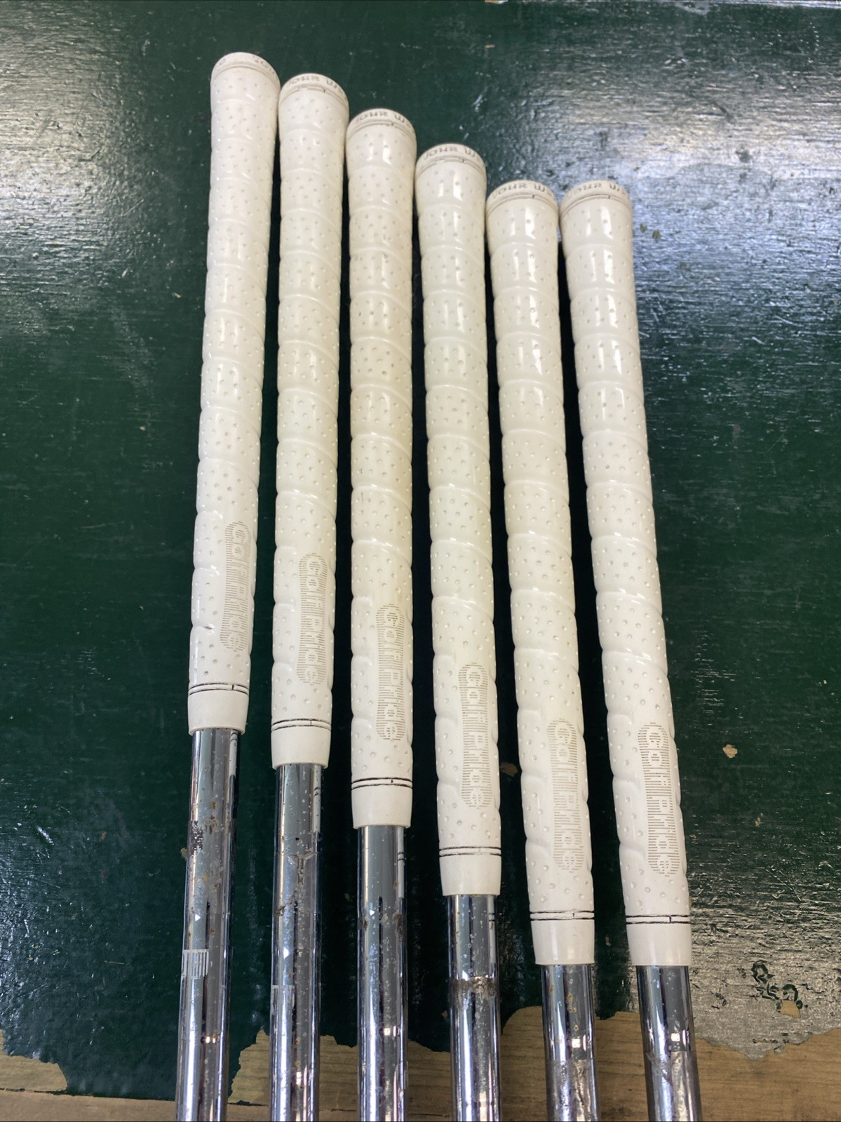 Used RH TaylorMade M5 Iron Set 6-PW-GW NS Pro Steel Regular Flex - Image 16