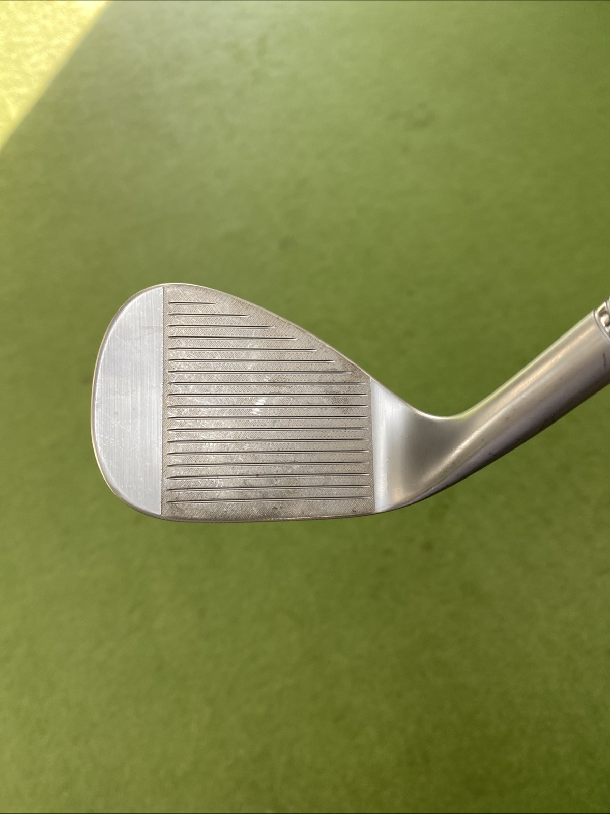 Used RH TaylorMade Milled Grind 5 TW 60.11* Lob Wedge Dynamic Gold Tour Issue - Image 4