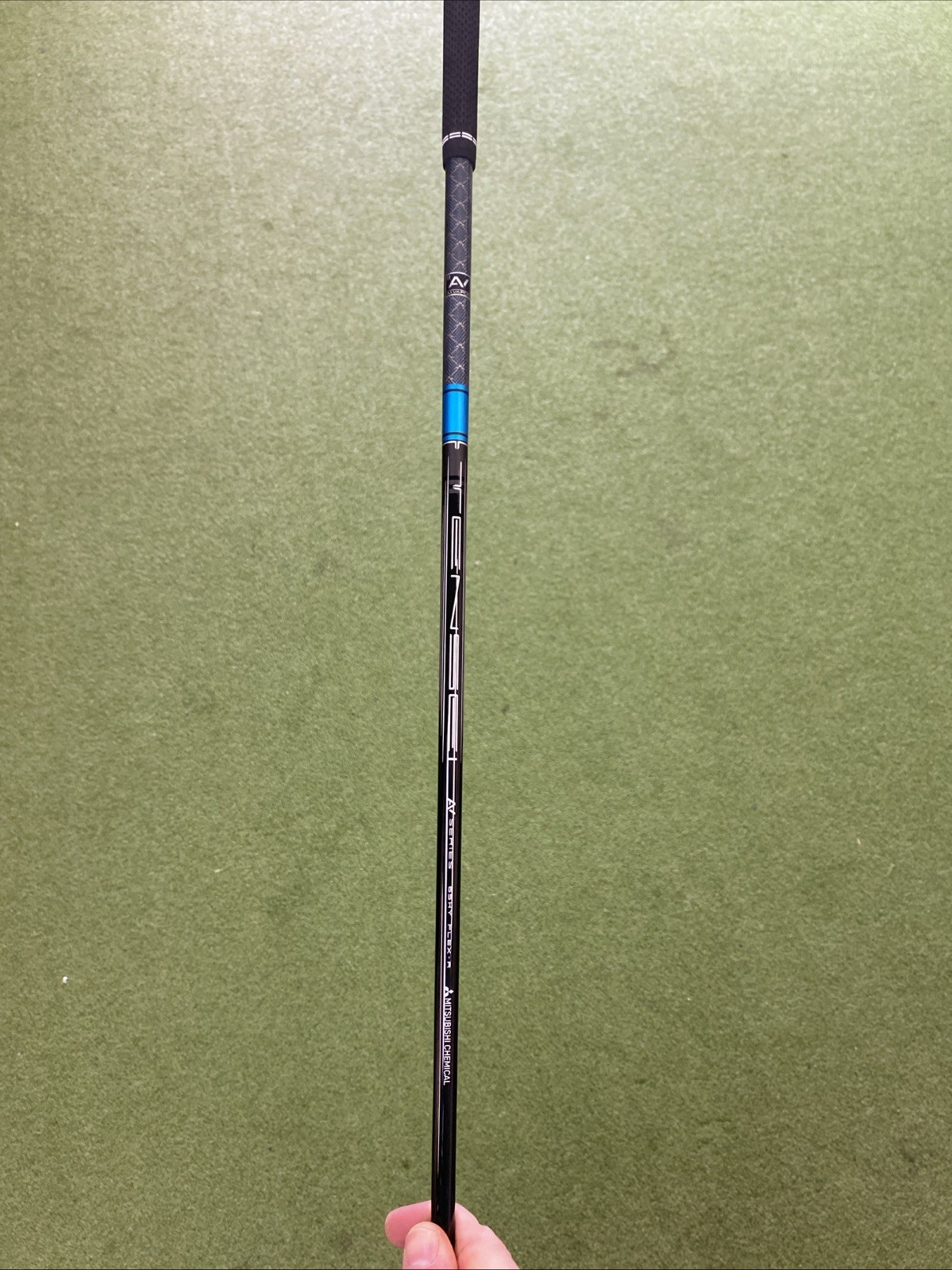 Used RH TaylorMade Qi10 Max Rescue 23* 4 Hybrid Tensei AV 65g Regular Flex + HC - Image 7