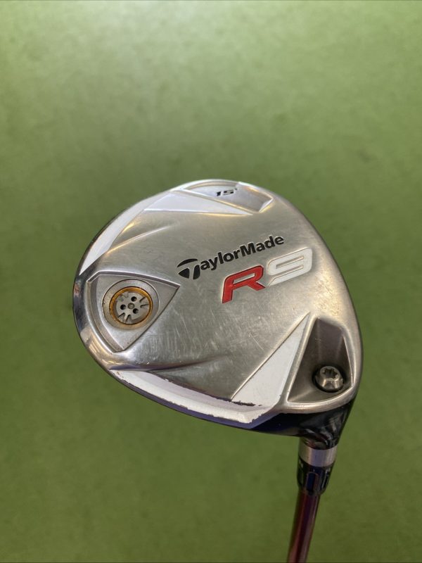 Used-RH-TaylorMade-R9-15-3-Wood-Fujikura-Motore-Graphite-Seniors-357141255143-2