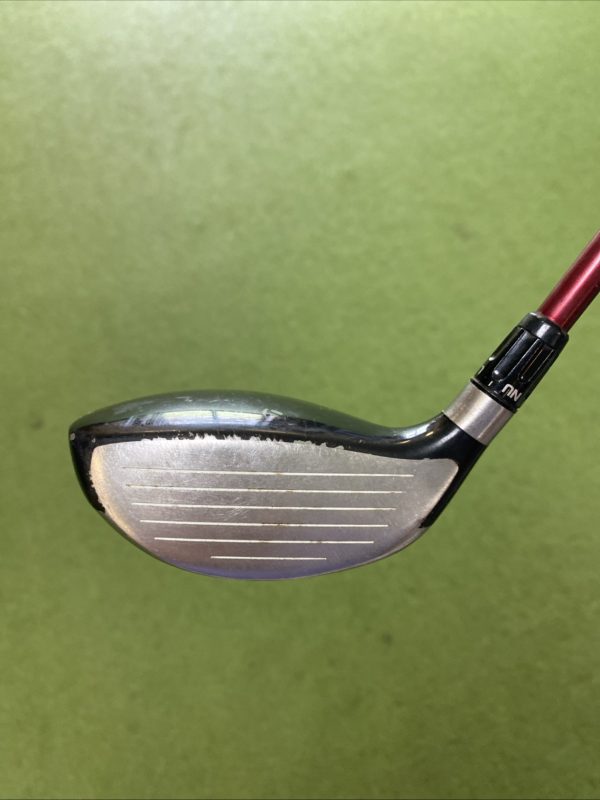 Used-RH-TaylorMade-R9-15-3-Wood-Fujikura-Motore-Graphite-Seniors-357141255143-3