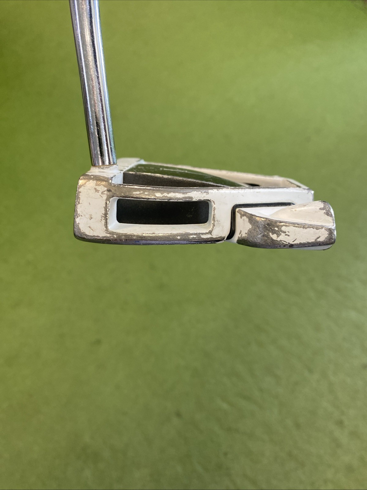 Used RH TaylorMase Spider Ghost S 35” Mallet Putter - Image 4