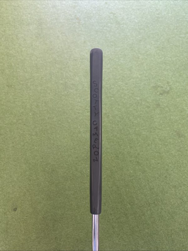Used RH Titleist Scotty Cameron Futura 5W 34” Mallet Putter - Image 10