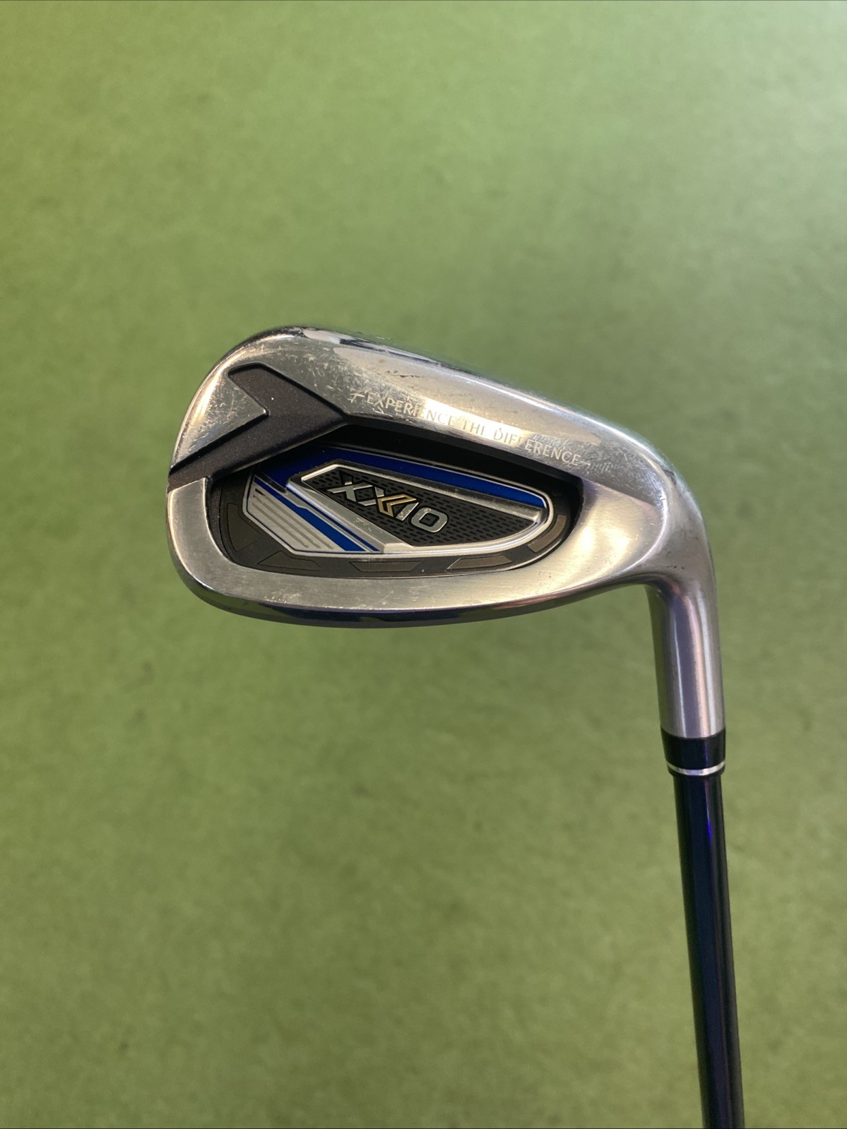 Used RH XXIO 12 Iron Set 7-PW MP1200 Graphite Regular Flex - Image 9