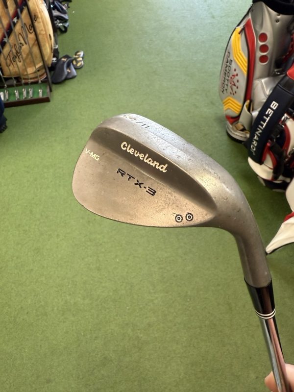 Cleveland RTX-3 54.11 Wedge V-MG N.S. Pro 125 Right Handed
