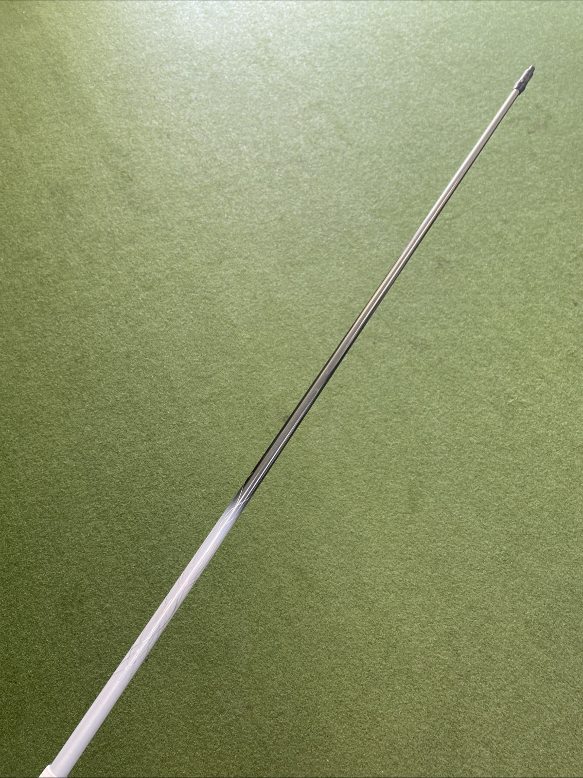 Kuro Kage XD Tioni Silver Driver Shaft 50g Stiff Flex Graphite Ping Tip - Image 9