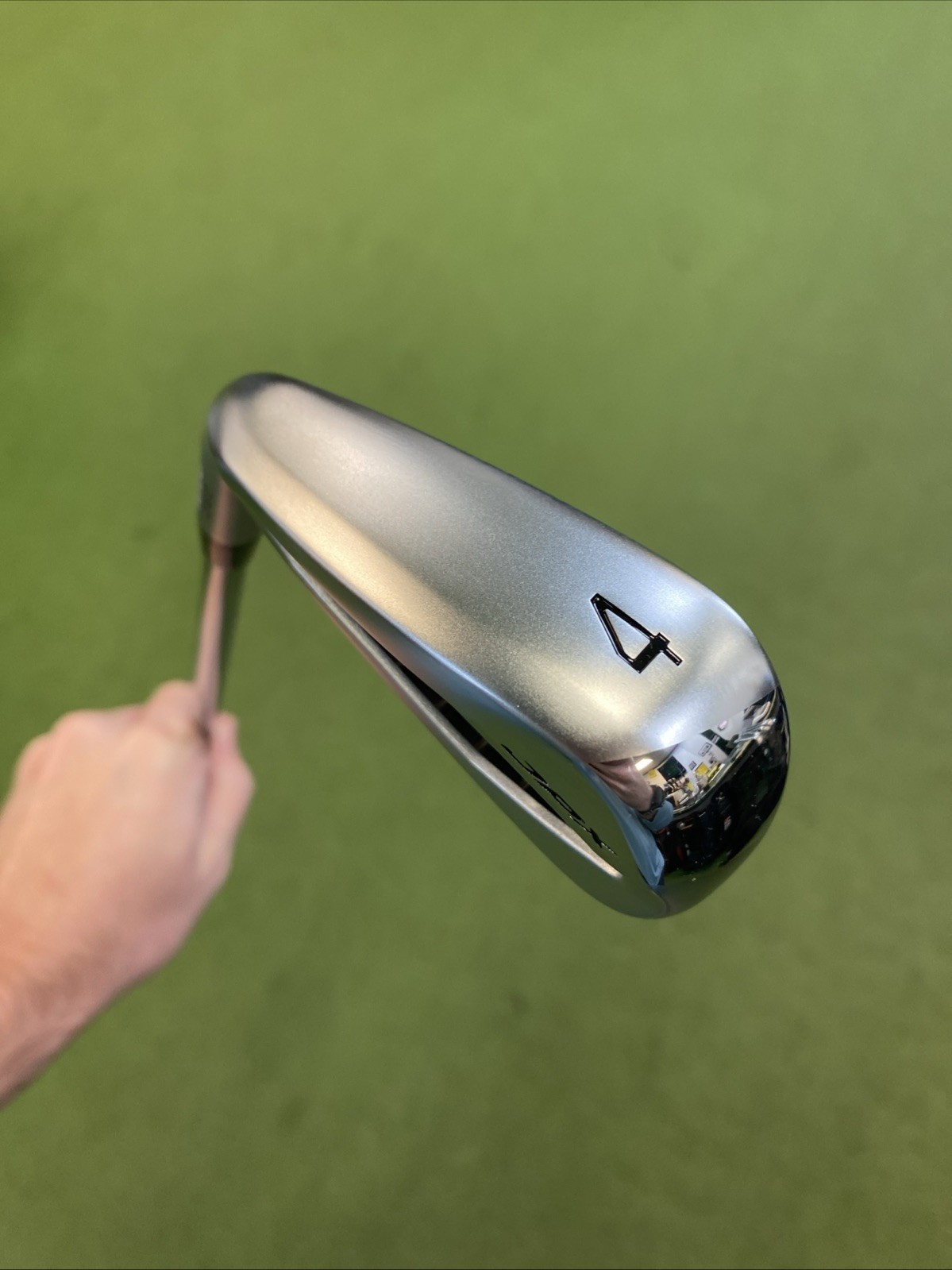 Mint LH Mizuno JPX 925 Hot Metal 4 Iron NS Pro 950GH Steel Regular - Image 3