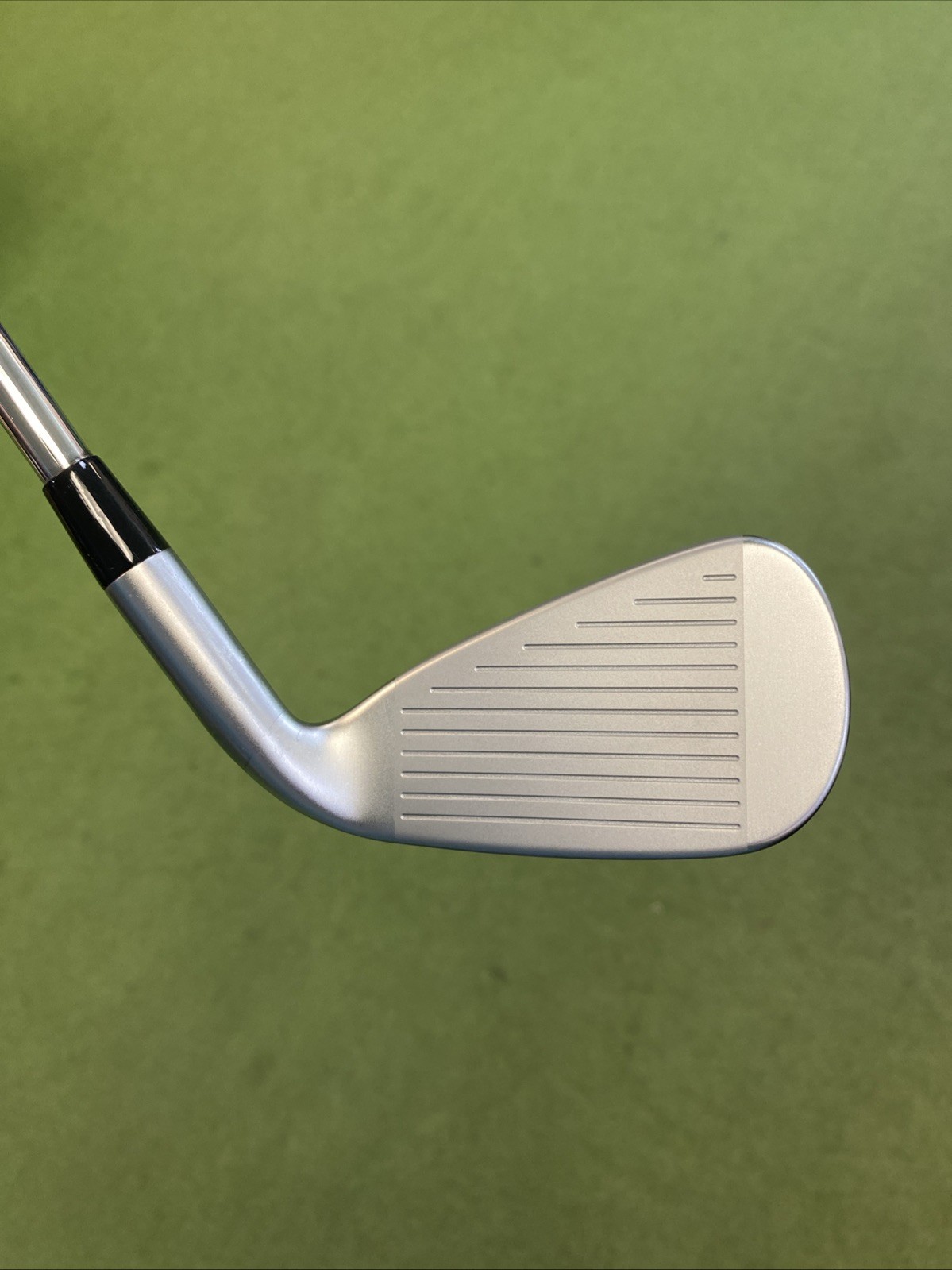 Mint LH Mizuno JPX 925 Hot Metal 4 Iron NS Pro 950GH Steel Regular - Image 4