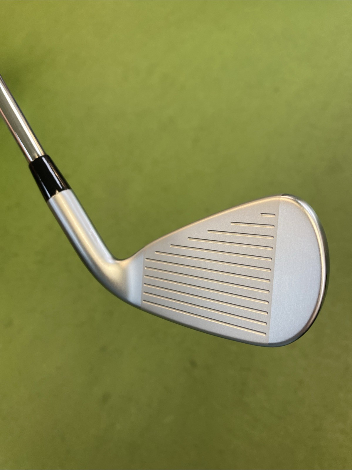 Mint LH Mizuno JPX 925 Hot Metal 4 Iron NS Pro 950GH Steel Regular - Image 5