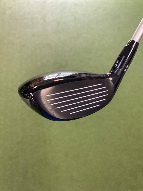 Mint Titleist TSR1 23* 5 Hybrid Mitsubishi MMT 50g Graphite Seniors + HC - Image 5