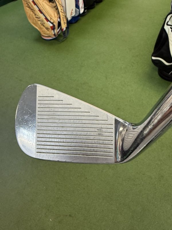 Nike VR Pro Combo Iron Set PW-4 Iron Dynamic Gold X-100 Right Handed - Image 12
