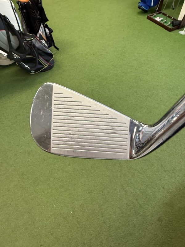 Nike VR Pro Combo Iron Set PW-4 Iron Dynamic Gold X-100 Right Handed - Image 14