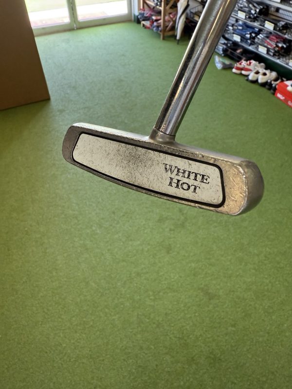 Odyssey-White-Hot-5-Center-Shafted-Putter-32-Right-Handed-357455200134-3