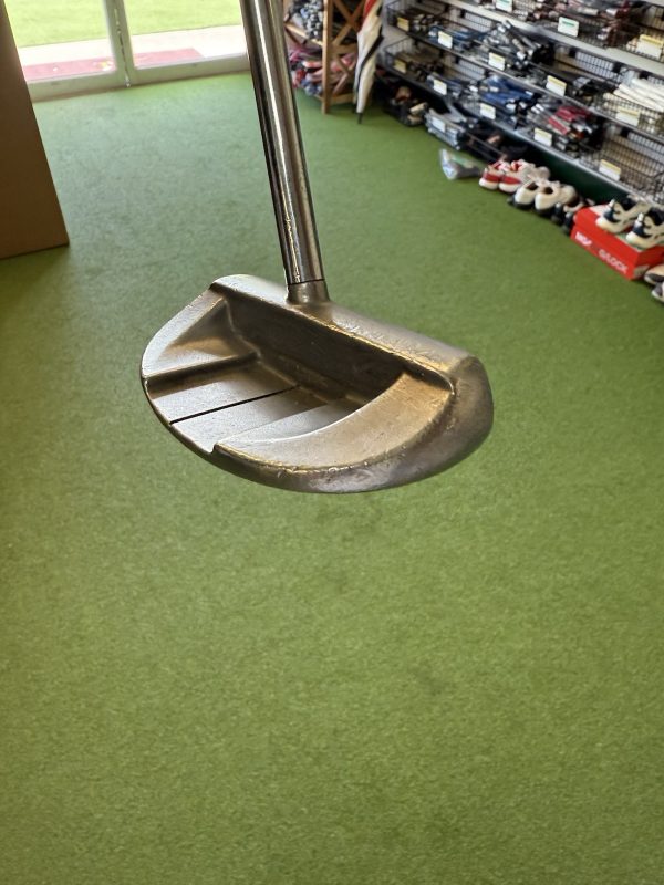 Odyssey-White-Hot-5-Center-Shafted-Putter-32-Right-Handed-357455200134-5