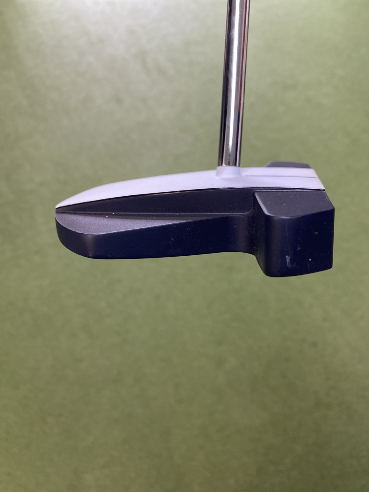 RH Odyssey Ai-One S2S Max Stripe 34” Mallet Putter + HC - Image 5