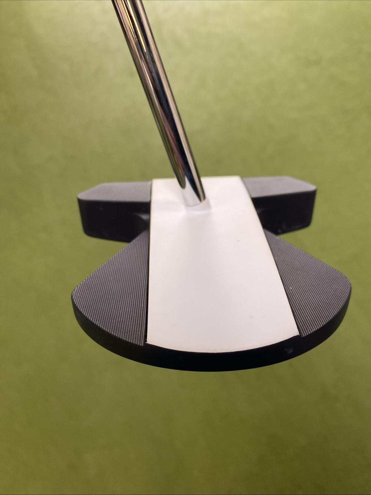 RH Odyssey Ai-One S2S Max Stripe 34” Mallet Putter + HC - Image 6