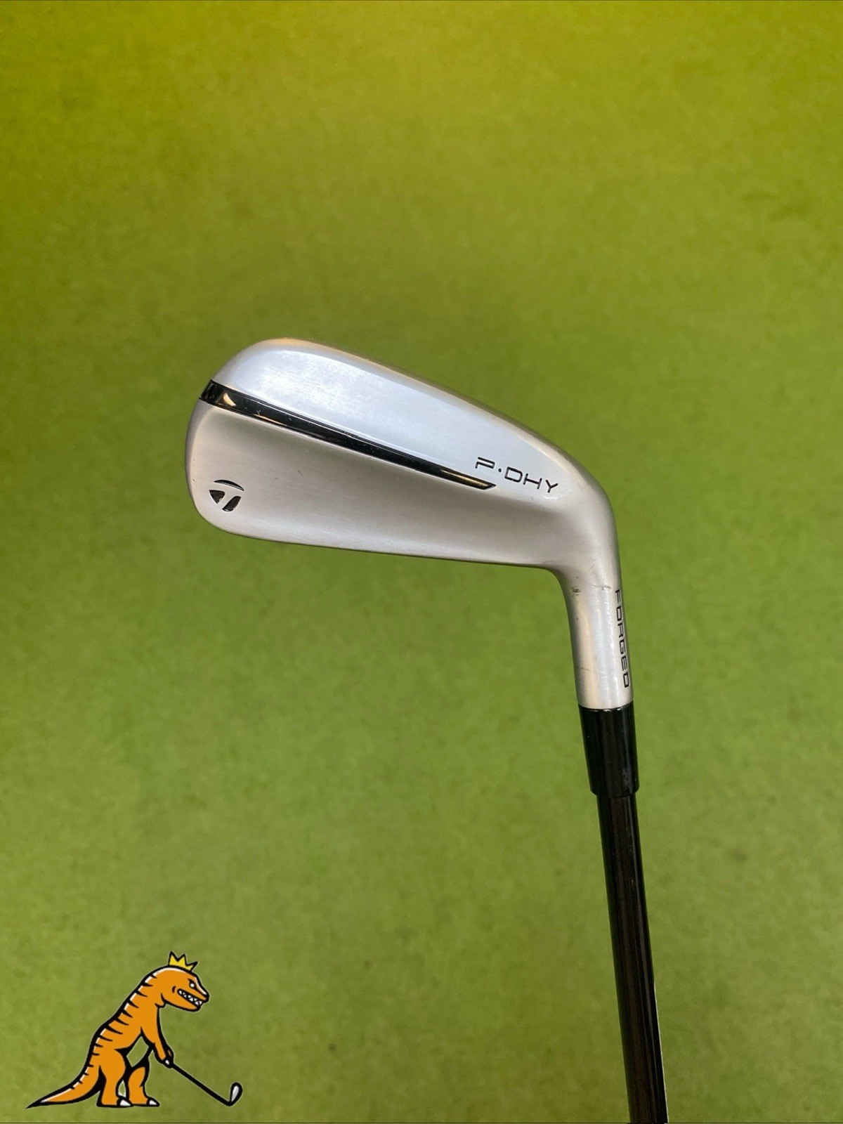 RH TaylorMade P-DHY 18* 2-Iron Tour AD VF 85g Stiff Flex Graphite