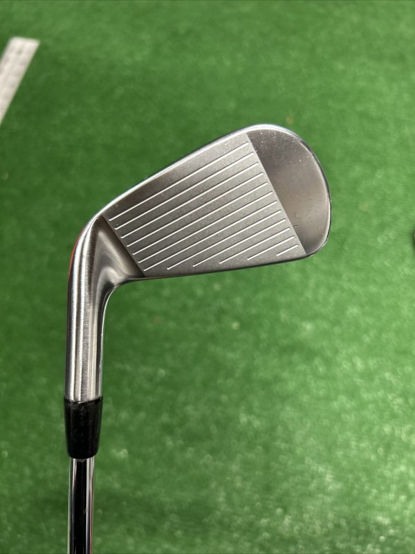 Titleist CB 718 Forged 4 Iron KBS $-taper 125g