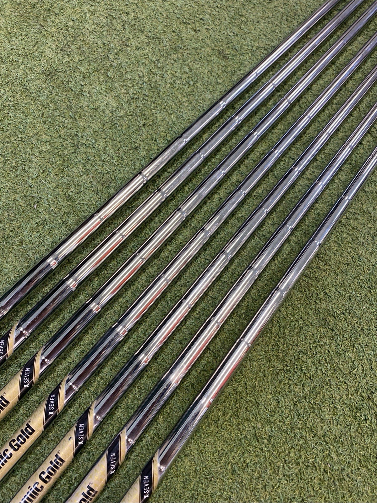 True Temper Dynamic Gold X Seven Iron Set Shafts 4-PW 130g Steel Extra Stiff - Image 4
