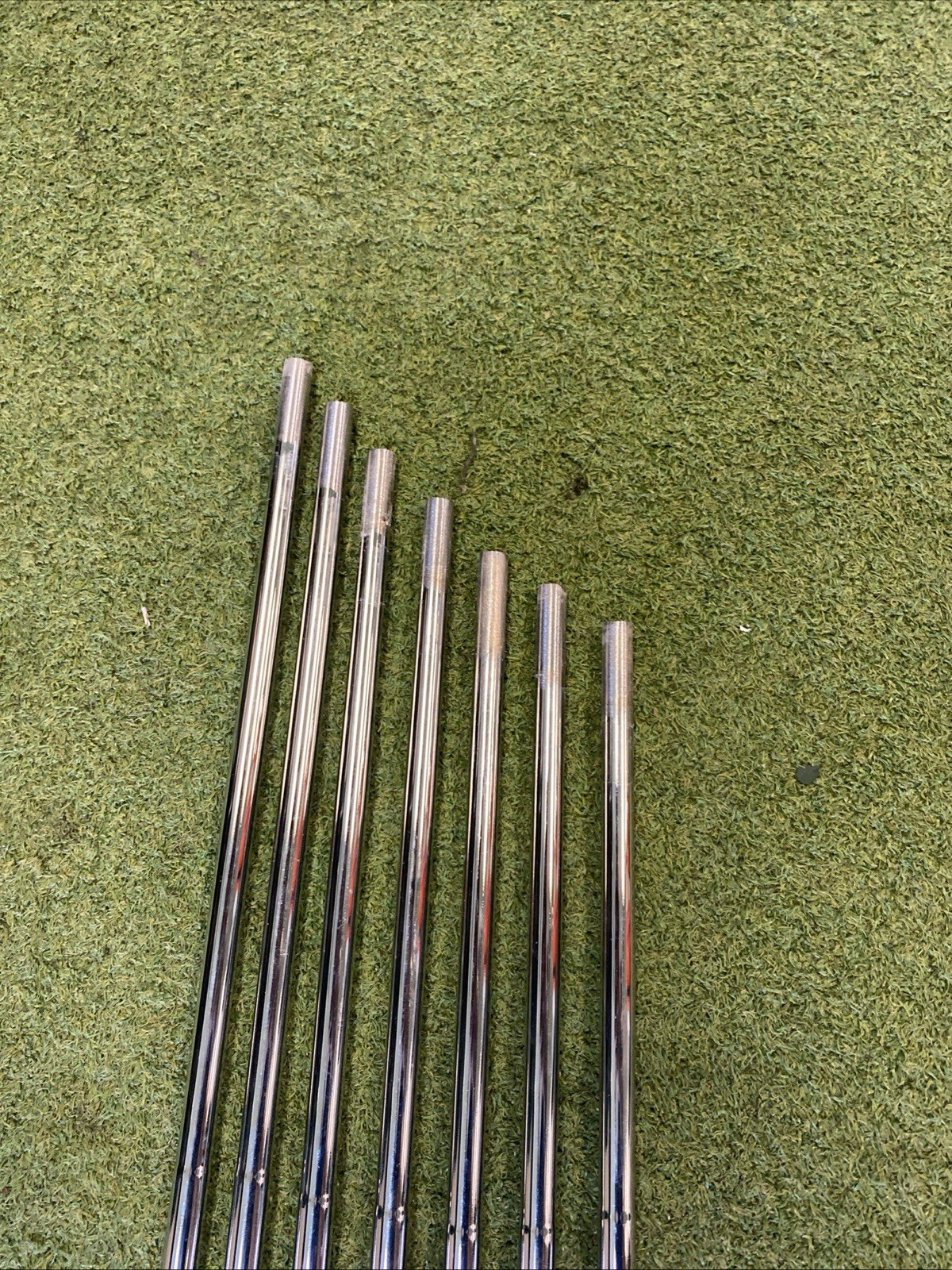True Temper Dynamic Gold X Seven Iron Set Shafts 4-PW 130g Steel Extra Stiff - Image 5