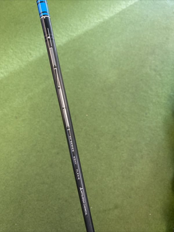 Used LH Titleist TSi2 4 Hybrid 21* Tensei AV Graphite Regular Flex