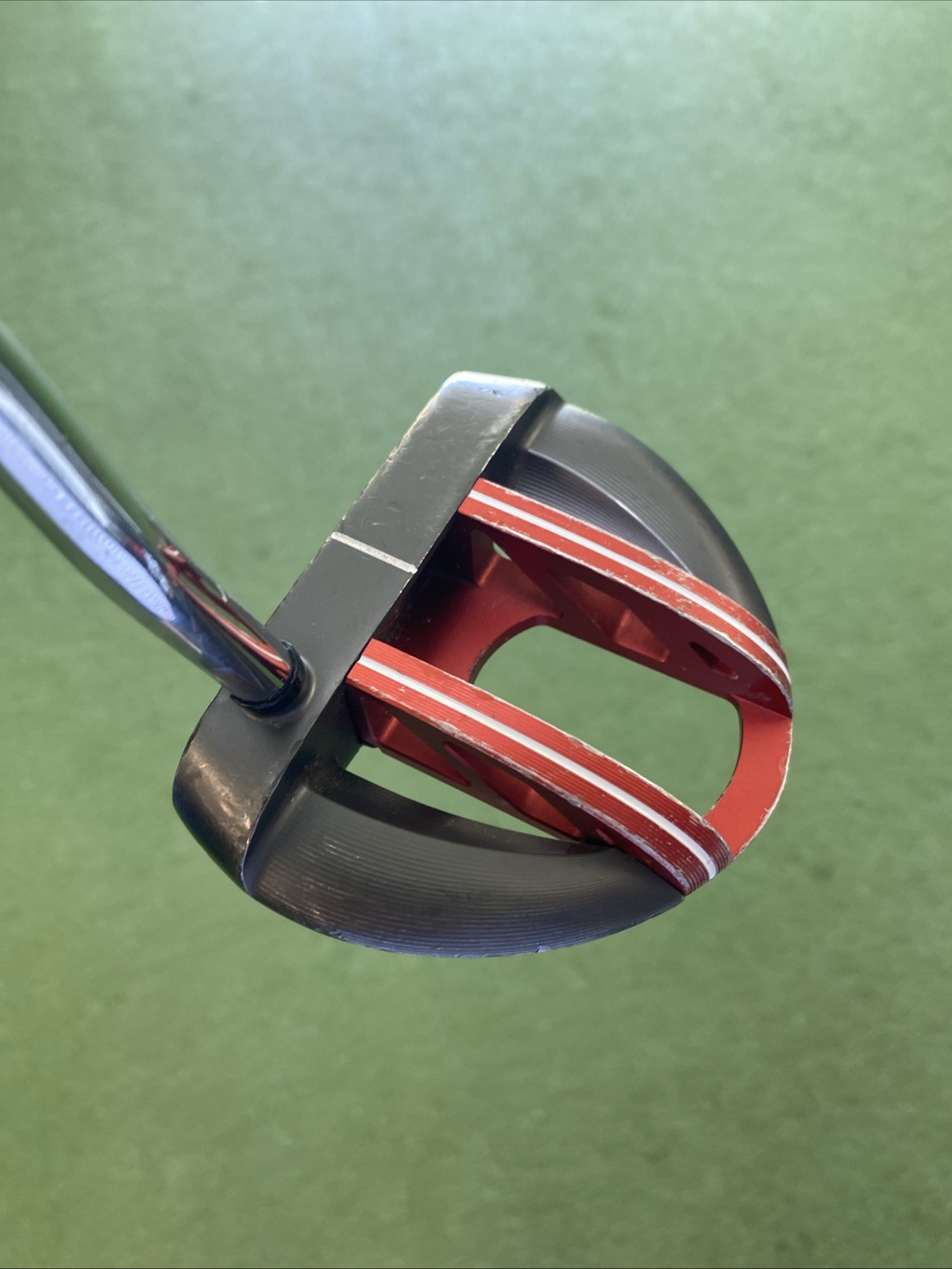 Used RH Odyssey EXO Rossie 35” Mallet Putter + HC - Image 6