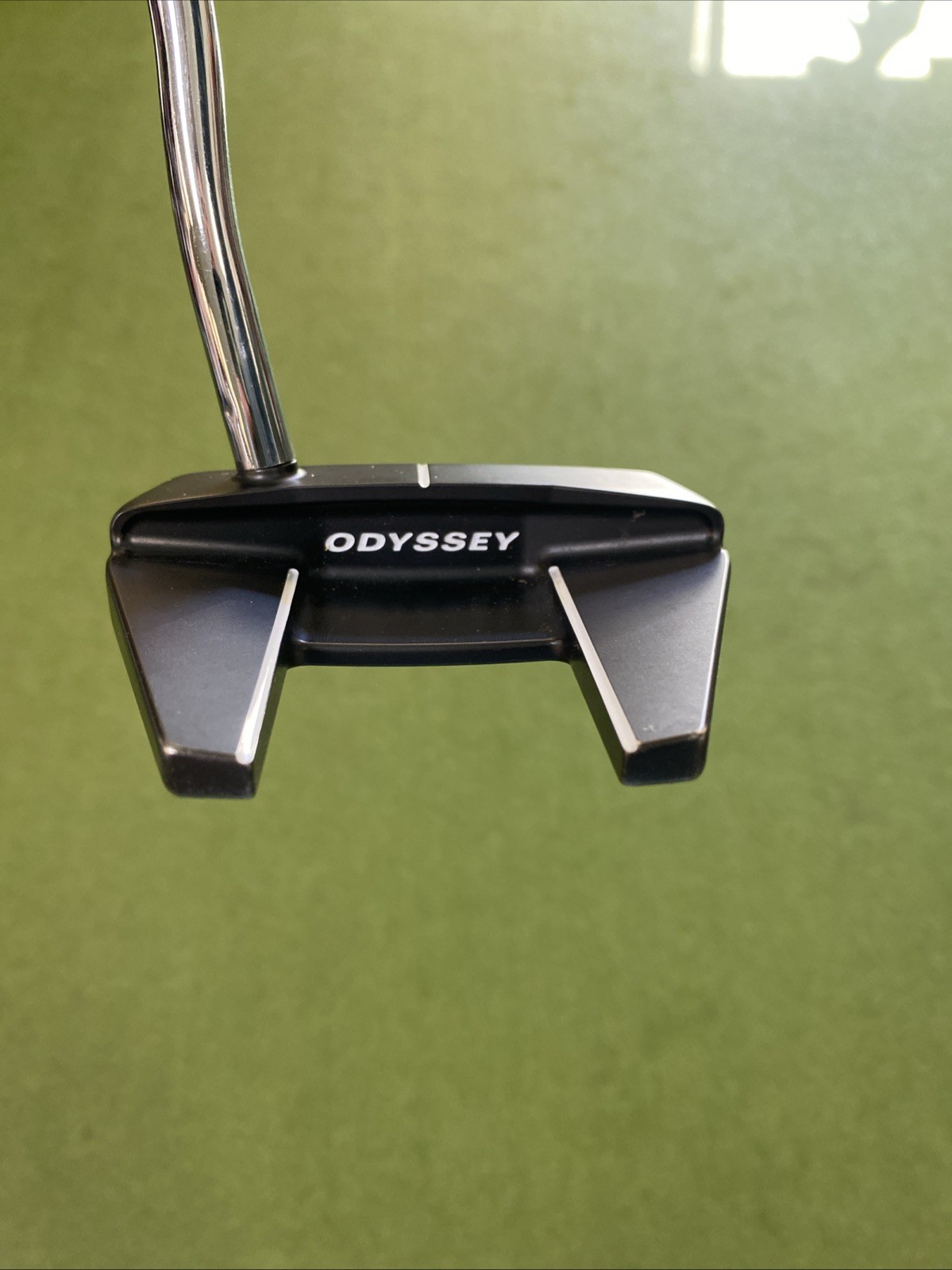 Used RH Odyssey Toulon Design Las Vegas 38” Counter Balance Putter - Image 4